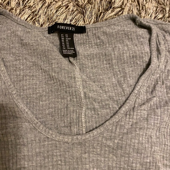 T-shirt - Picture 2 of 2